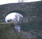 The Smith 14 excavator having passed safely through Bridge 1 (1973/4). (ADS)